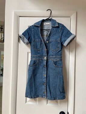 Zara Denim Button-Down Short Sleeve Dress - Medium Blue
